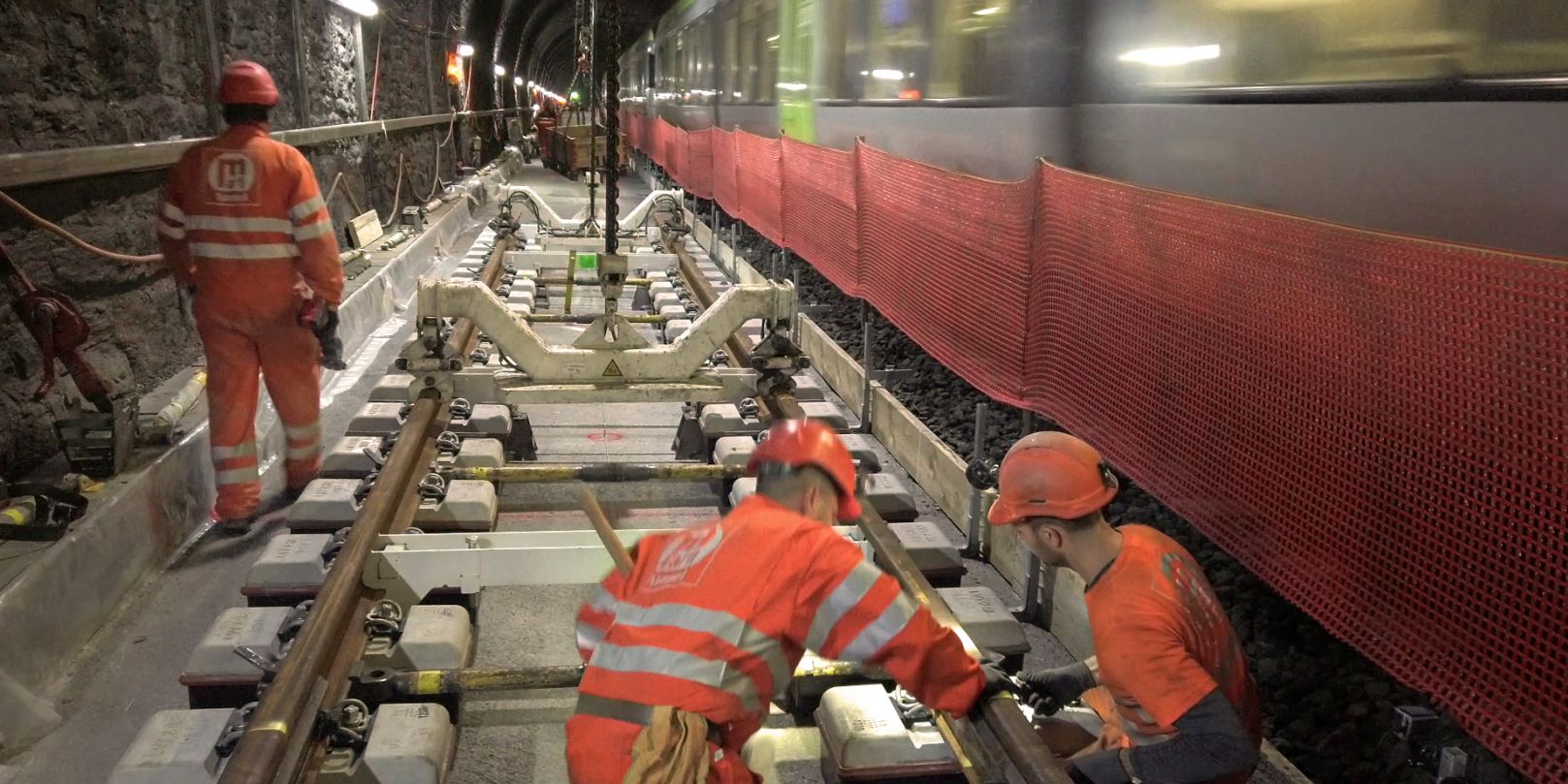 Renovation of the Lötschberg summit tunnel