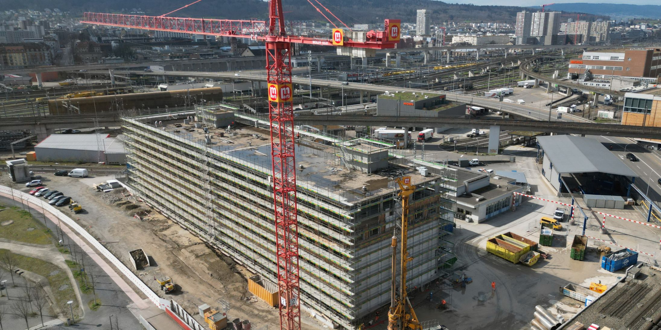 Renovation and extension of the EWZ main building in Herdern